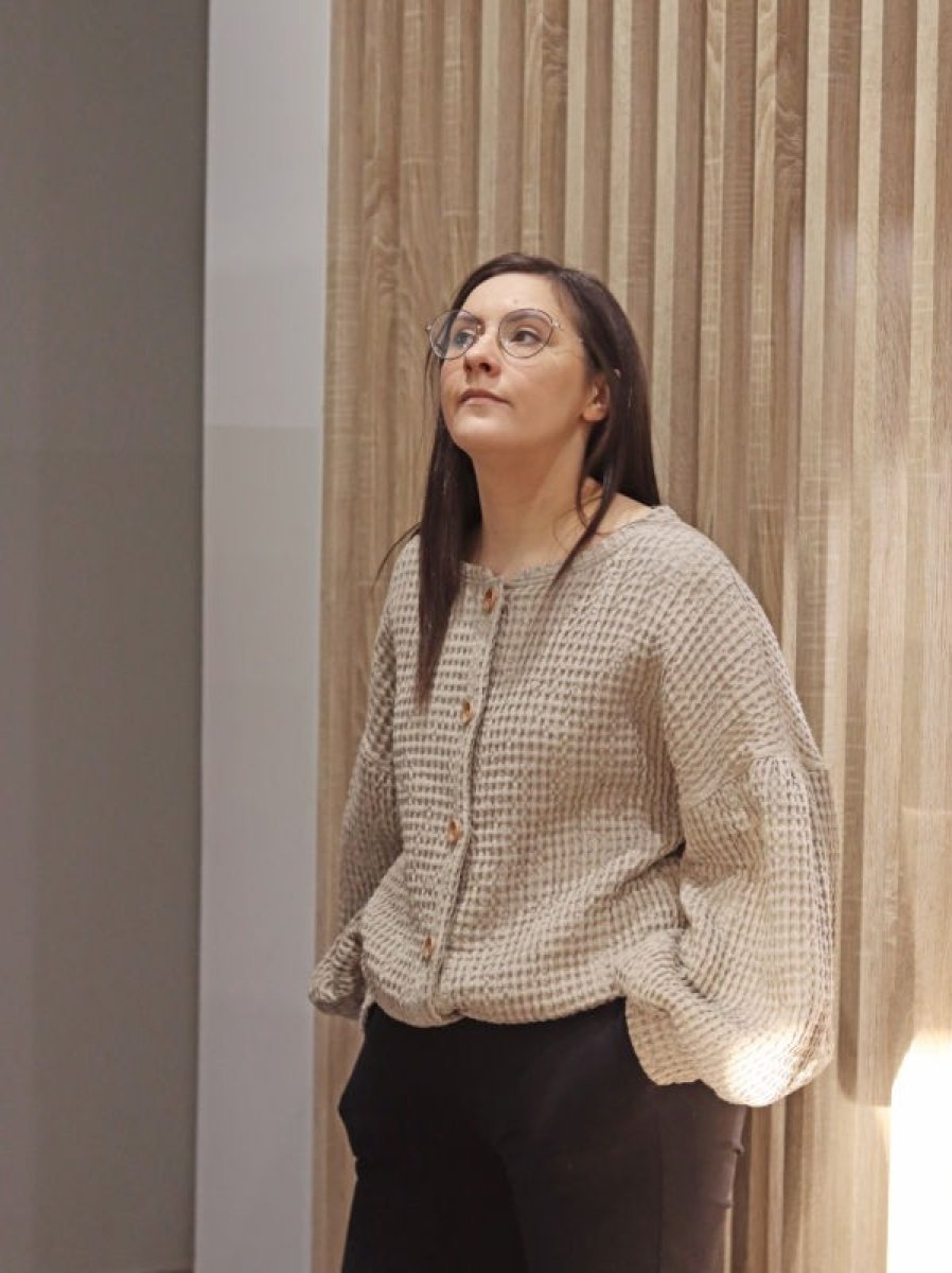 sweterek puff z guzikami2